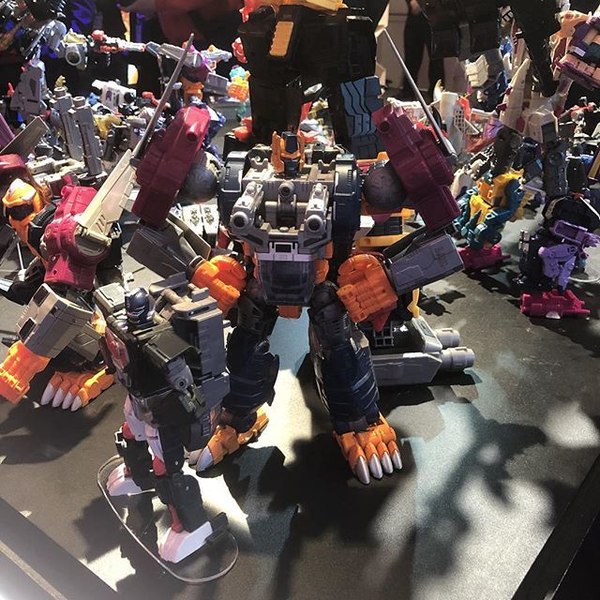 Toy Fair 2018   PREDAKING REVEALED   Generations Power Of The Primes Showroom Photos 09 (52 of 194)